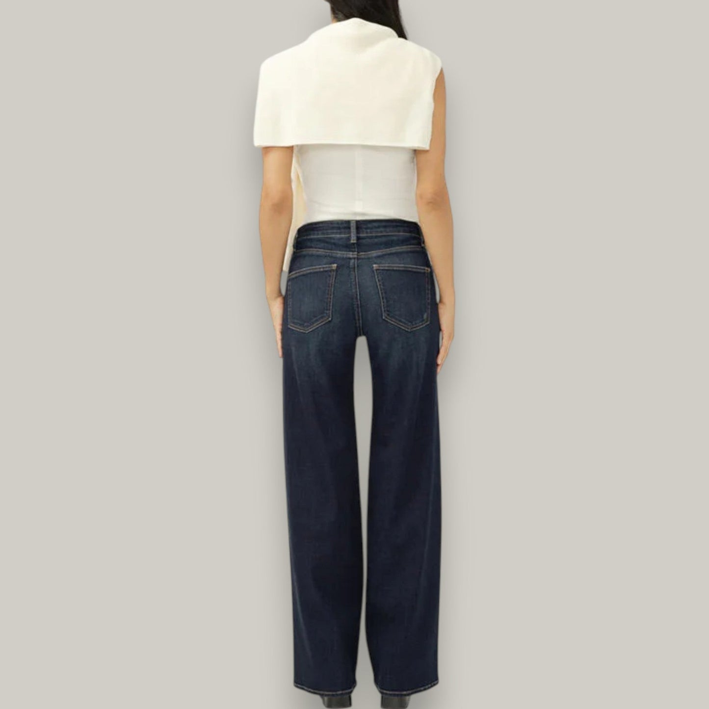 Silver Jeans - Suki Mid Rise Wide Leg Jeans