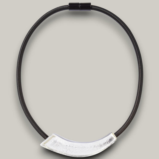 Zsiska - Sculpted Curve Accent Necklace