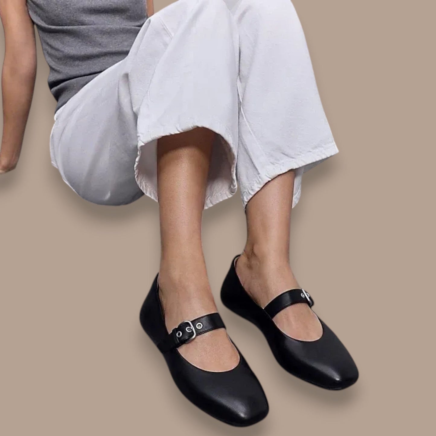 FitFlop - Delicato Soft Leather Mary Janes