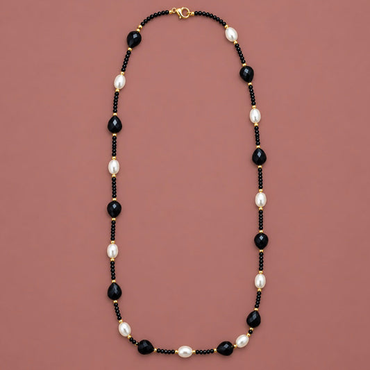Red Coral - Black And Pearl Strand Necklace
