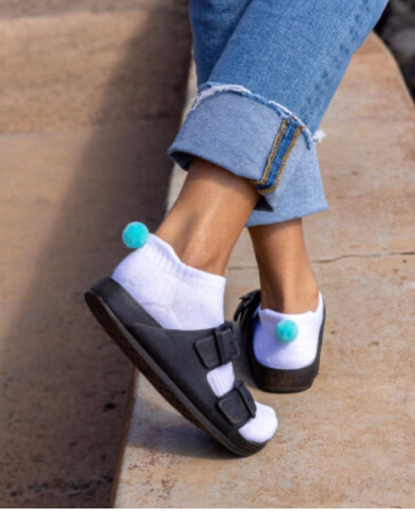 Unified - Pom-Pom Ankle Socks