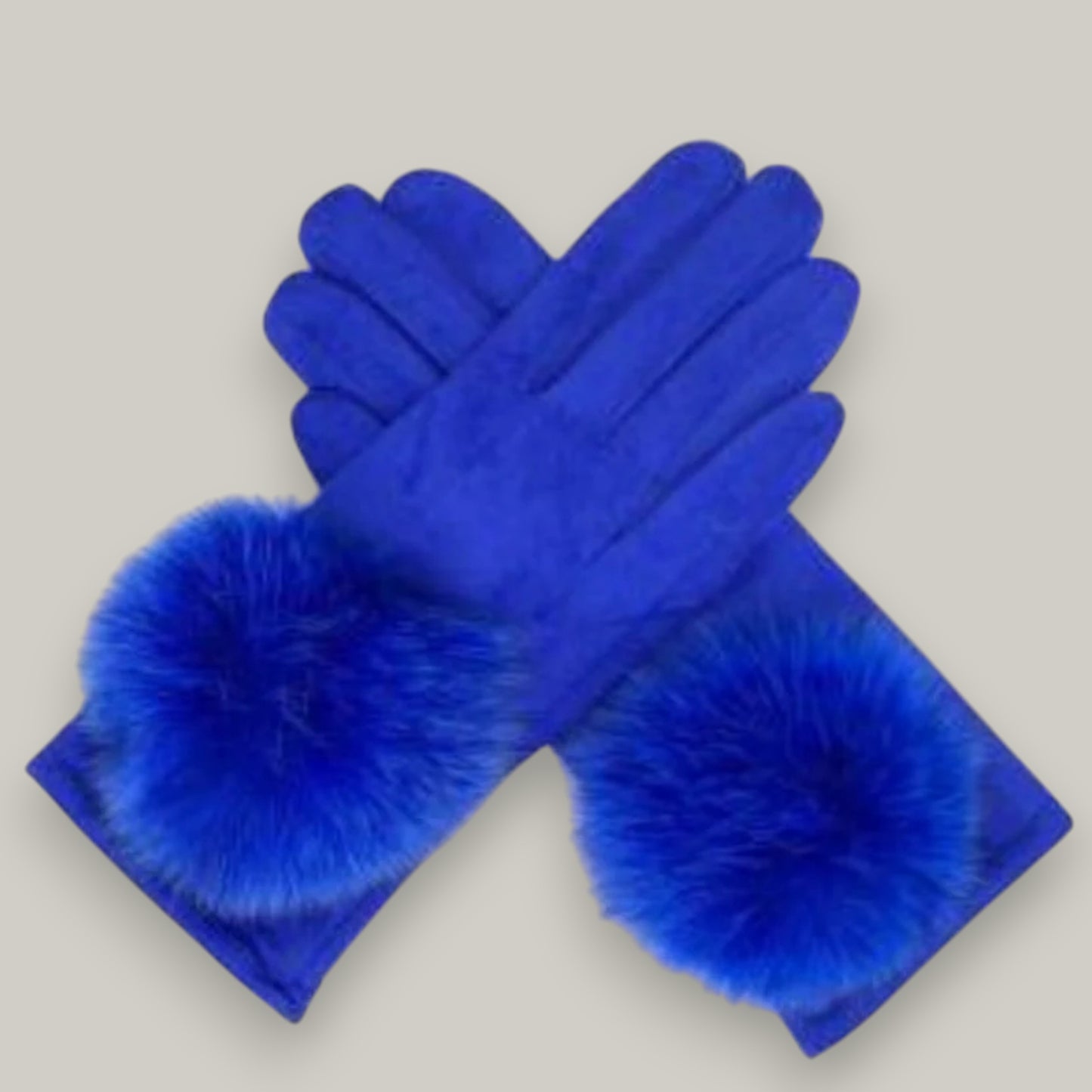 Miss Caprice - Pom Pom Gloves