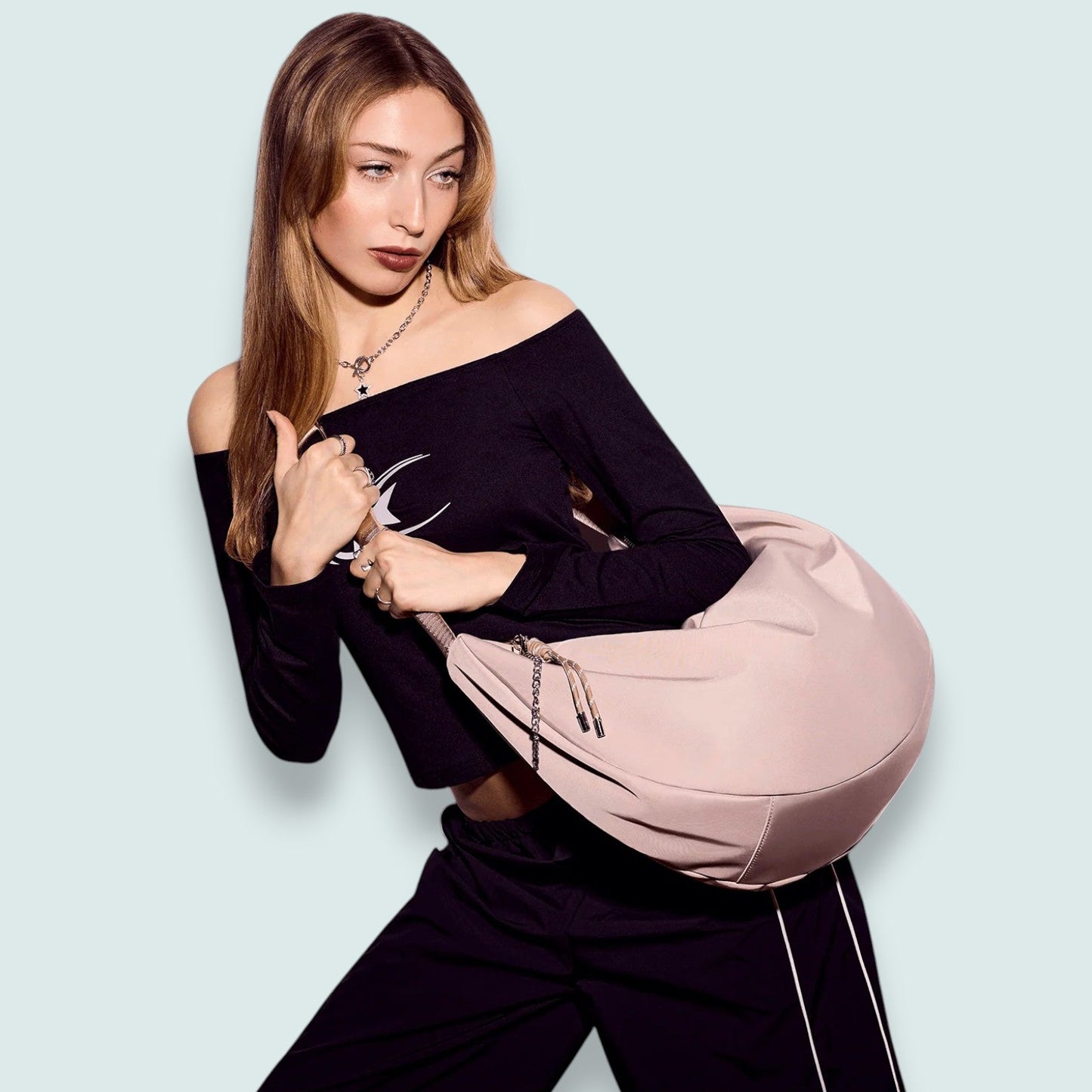 Skyla - Chloe Crossbody Moon-Bag