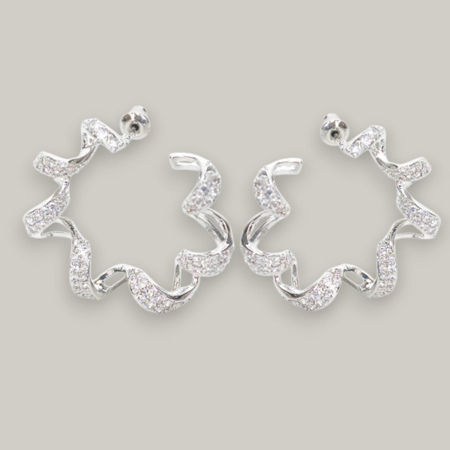 Jacqueline Kent - Curl Earrings