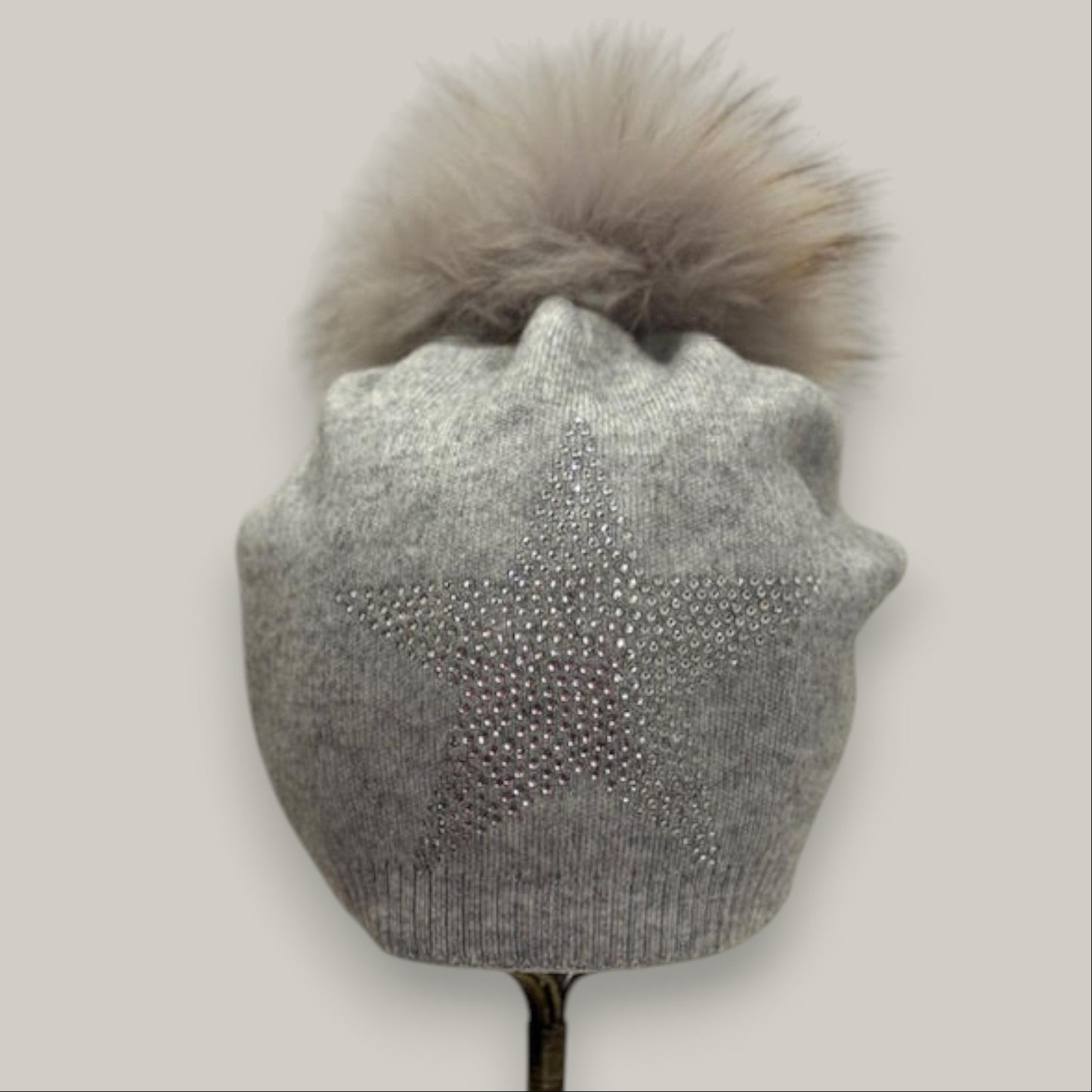 Audrey's - Sparkle Star Pom-Pom Hat