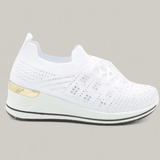 Stefania - Lace-Up Sneaker