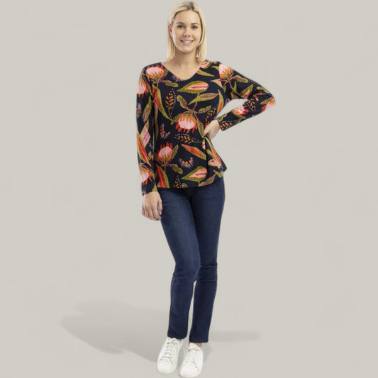 Orientique - Patterned V-Neck Top