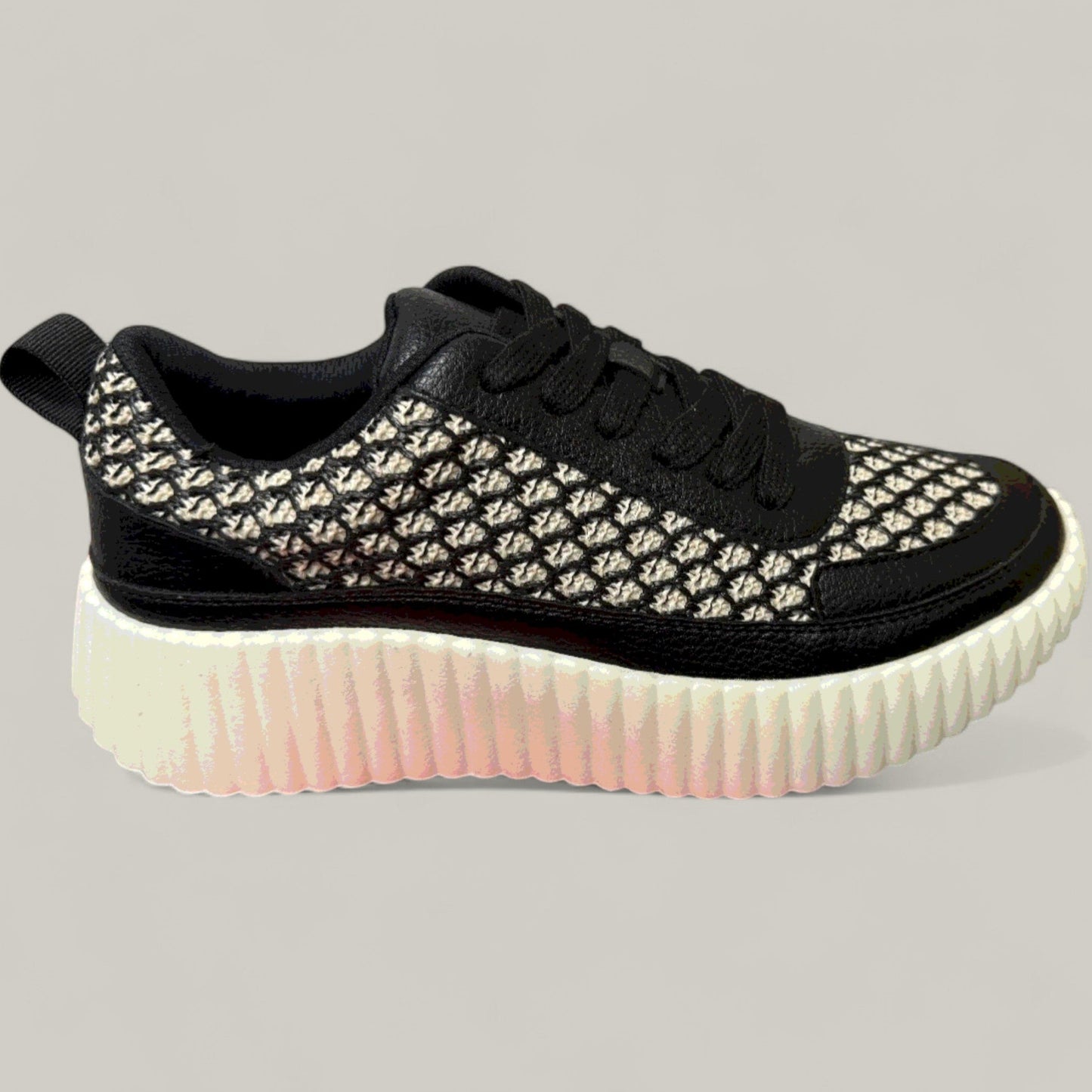 Tyche - Walk Along Sneakers