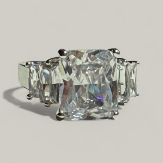 Evershine - Diamond Square Band Ring