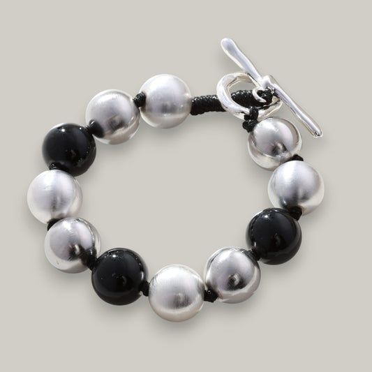 Merx - Black & Silver Beaded Bracelet