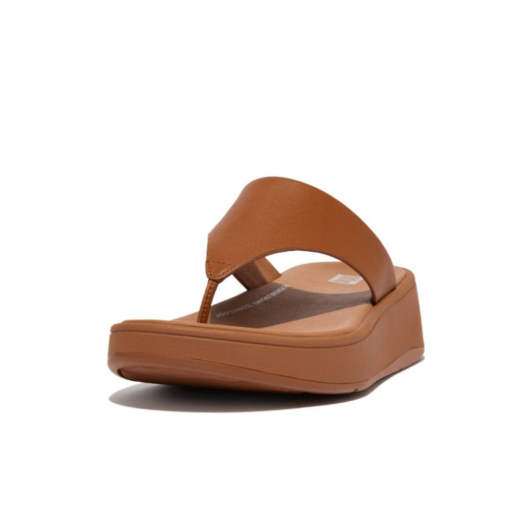 Fitflop - Slip On Y Strap Sandal